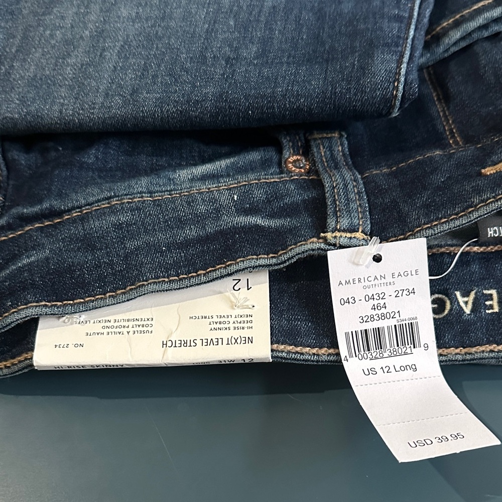 American Eagle Outfitters Dark Blue Skinny Jeans